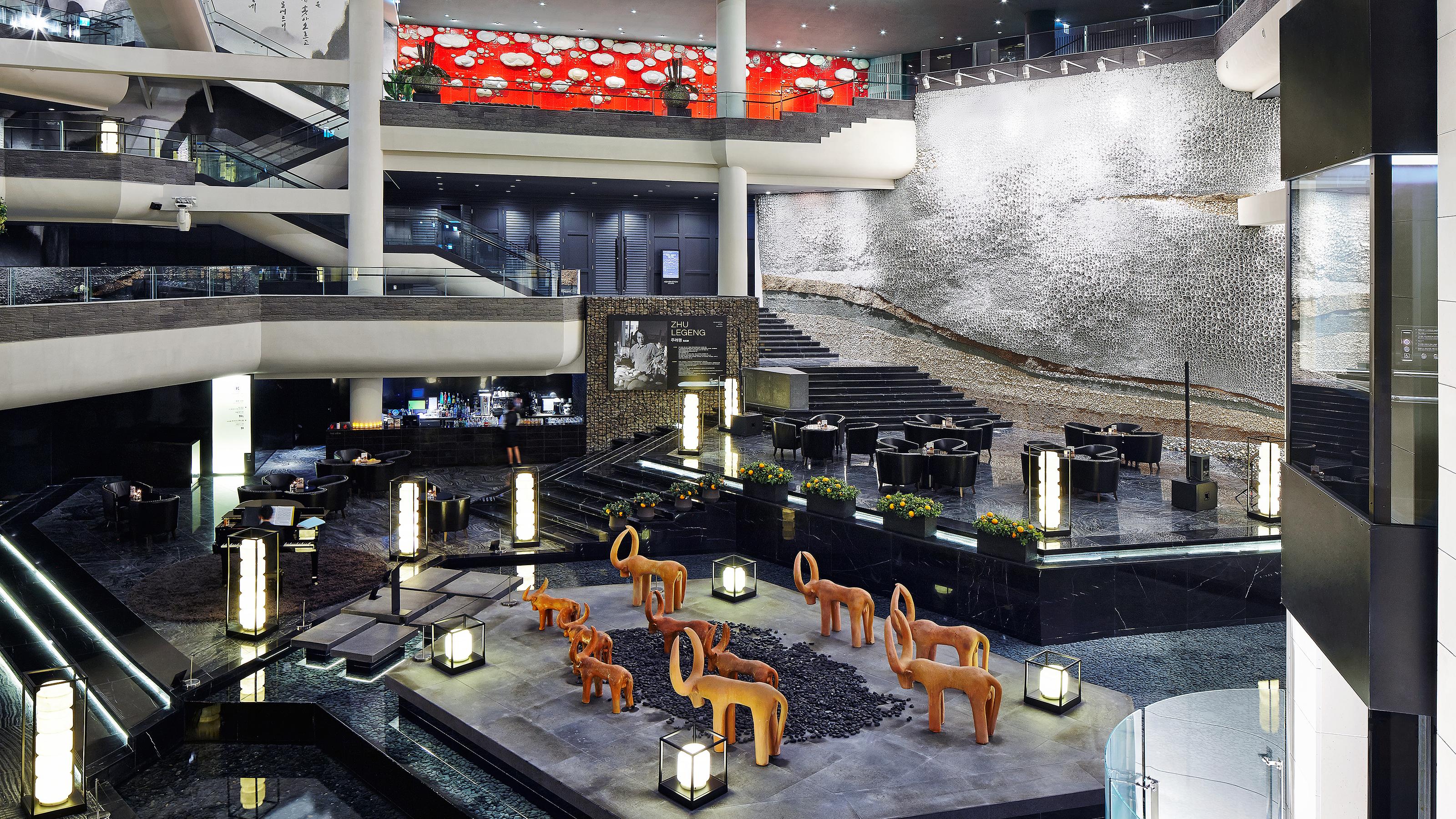 Kensington Jeju Hotel Eksteriør billede The lobby of the hotel