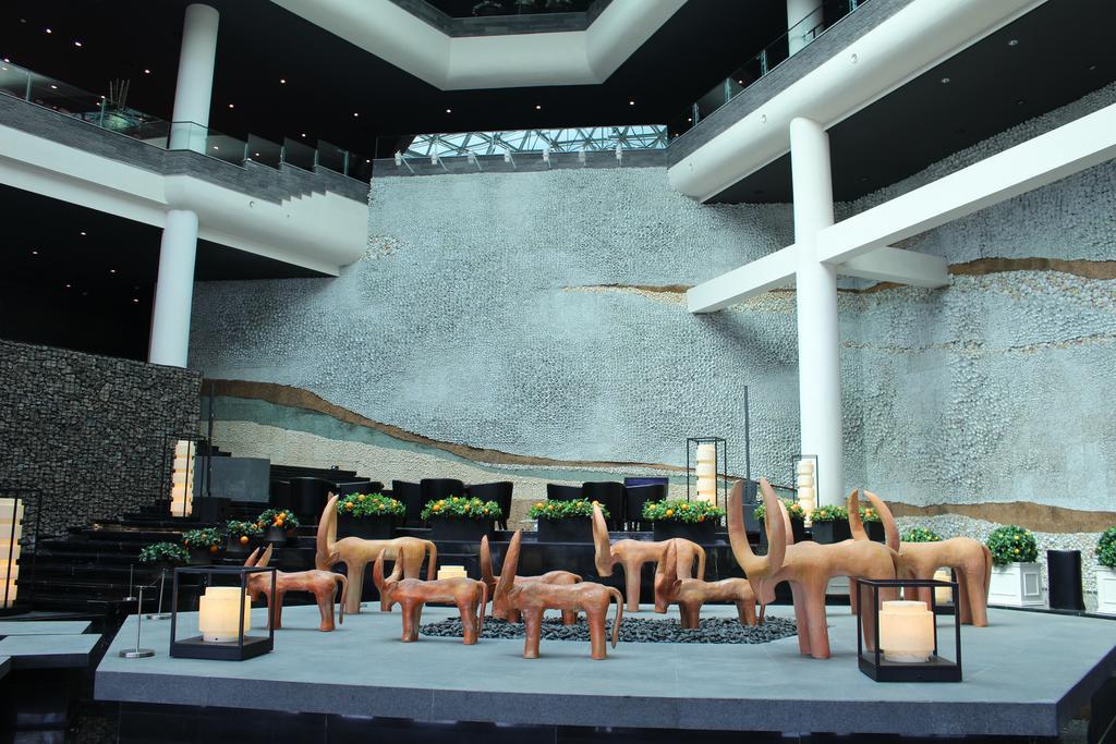 Kensington Jeju Hotel Eksteriør billede The lobby of the hotel