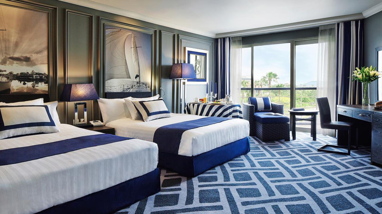 Kensington Jeju Hotel Eksteriør billede A guest room at The Carlyle